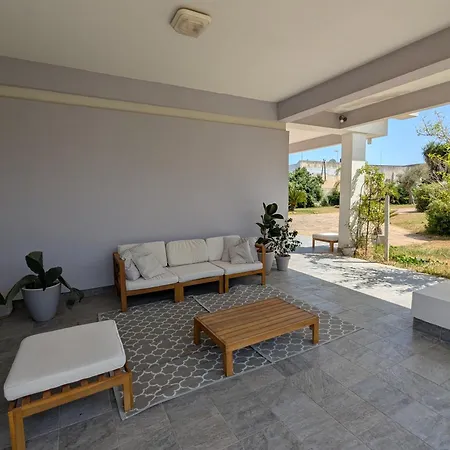 Talia فندق مبيت وإفطار 3*